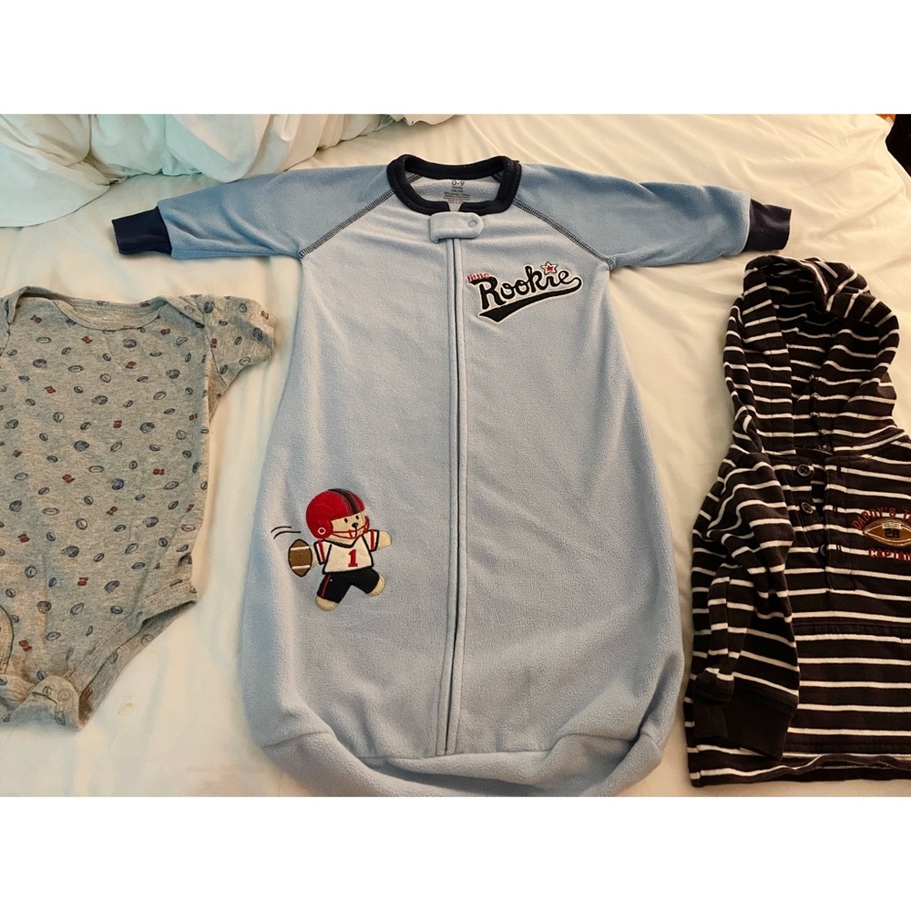 Bundle of 4 sports, kids clothes